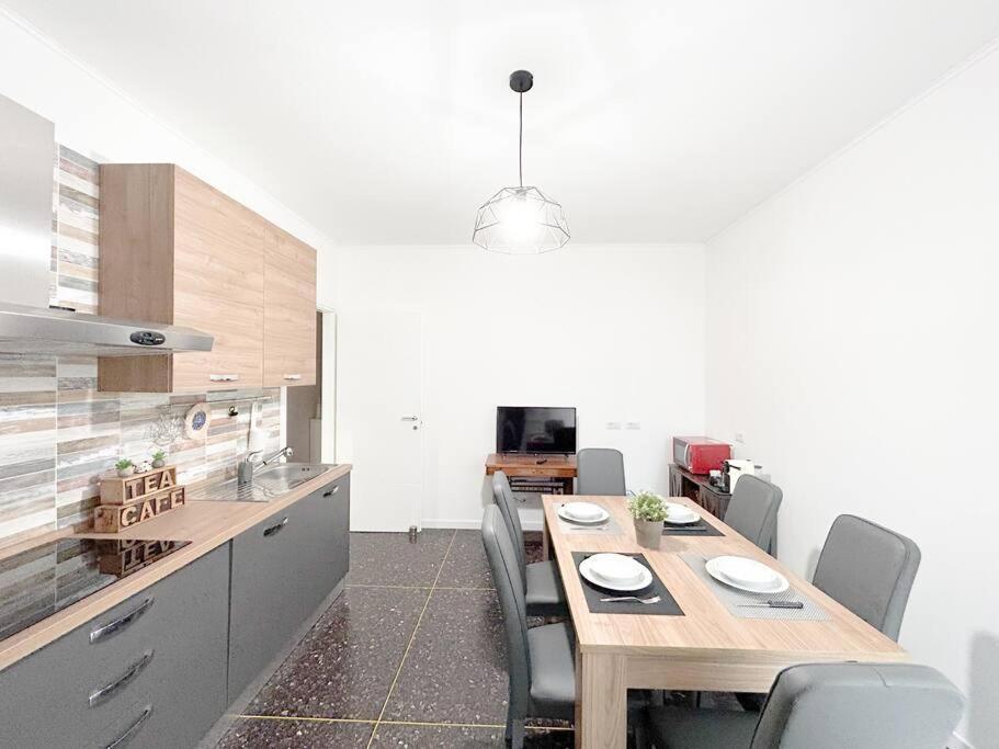 사보나 Free Parking - Elegante Casa Con Wifi -Smarttv 아파트 외부 사진